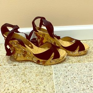 Beverly Feldman Women's Embellished Sandal Size 8M